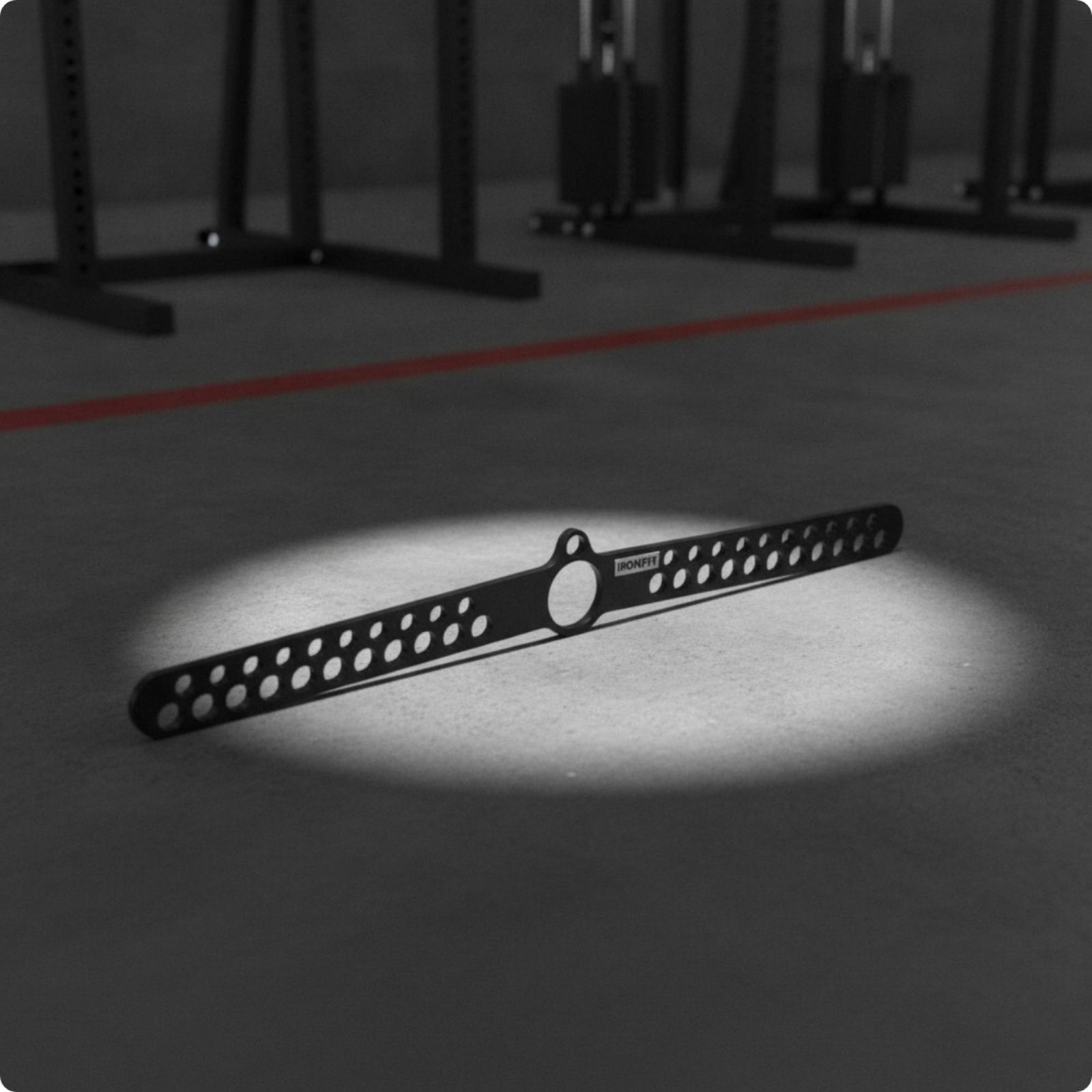 LAT Pull Down Bar with Multipl - огляд і ціна Lat Pulldown Bar