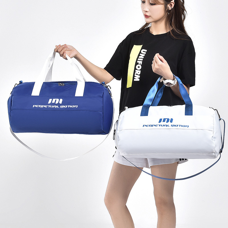Fitness Duffel Isolated Wet St - огляд і ціна Yoga Fitness Gear